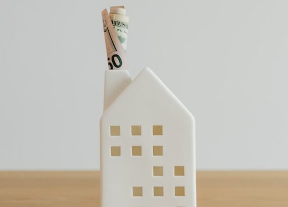 Money Mindset Tips: Simple Strategies to Boost Your Financial Confidence