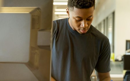 The Temp Economy: How Permanent Jobs Became 'Flexible' Poverty