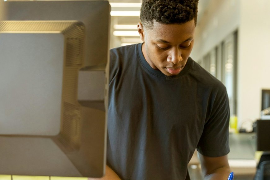The Temp Economy: How Permanent Jobs Became 'Flexible' Poverty